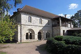 Saint-Didier-la-Forêt httpsuploadwikimediaorgwikipediacommonsthu