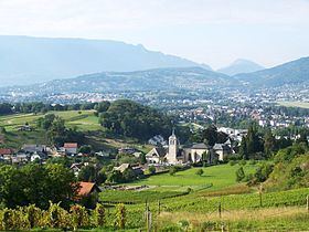 Saint-Jeoire-Prieuré httpsuploadwikimediaorgwikipediacommonsthu