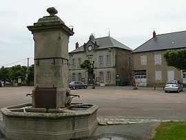 Saint-Léger-sous-Beuvray httpsuploadwikimediaorgwikipediacommonsthu