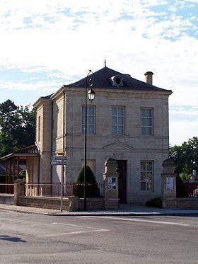 Saint-Michel-de-Rieufret httpsuploadwikimediaorgwikipediacommonsthu