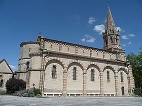Saint-Paul-Cap-de-Joux httpsuploadwikimediaorgwikipediacommonsthu