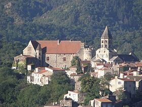Saint-Saturnin, Puy-de-Dôme httpsuploadwikimediaorgwikipediacommonsthu
