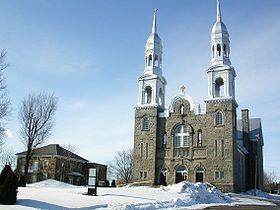 Saint-Valérien-de-Milton, Quebec httpsuploadwikimediaorgwikipediacommonsthu
