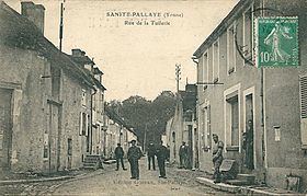 Sainte-Pallaye httpsuploadwikimediaorgwikipediacommonsthu