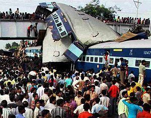 Sainthia train collision httpsuploadwikimediaorgwikipediacommonsthu