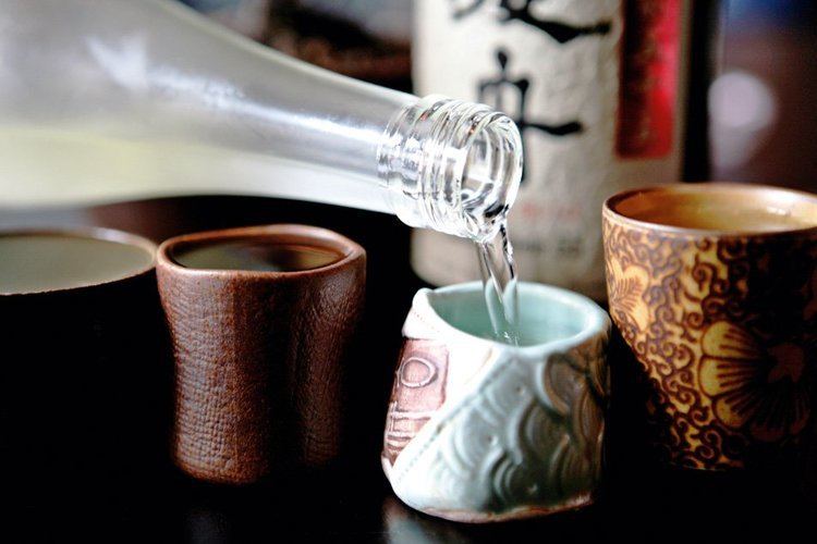 Sake Sake Baths Are A Thing That You Can Do In Japan Now AWOL