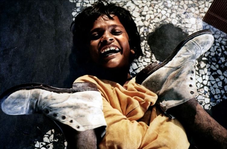 Salaam Bombay! movie scenes Salaam Bombay Mira Nair 1988 