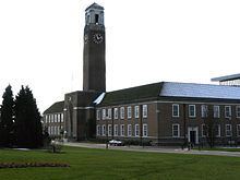 Salford Civic Centre httpsuploadwikimediaorgwikipediacommonsthu