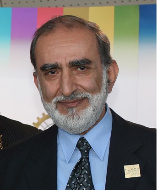 Salim Al-Hassani wwwmuslimheritagecomuploadsProfessorSalimAl