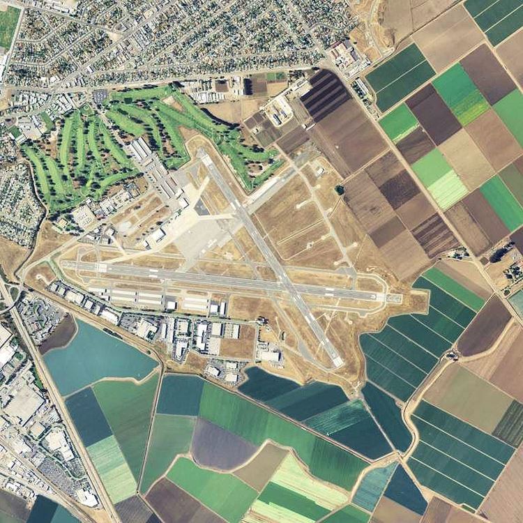 Salinas Municipal Airport
