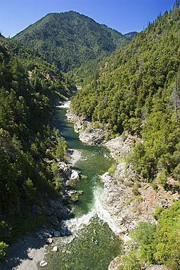 Salmon River (California) httpsuploadwikimediaorgwikipediacommonsthu