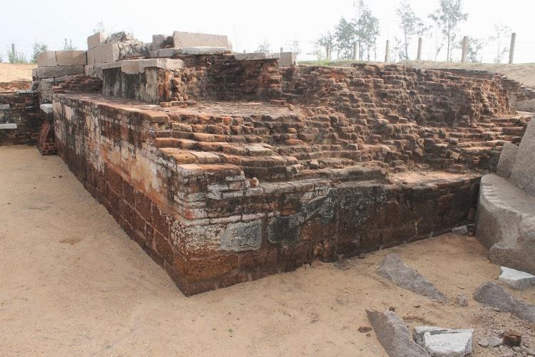 Saluvankuppam Know Your Heritage Remains of Subramanya Temple of Sangam period