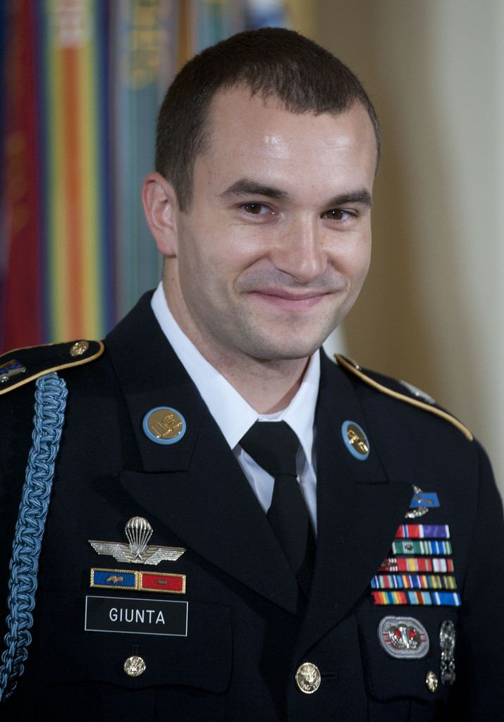 Salvatore Giunta Federal Eye Medal of Honor recipient Sal Giunta leaving Army