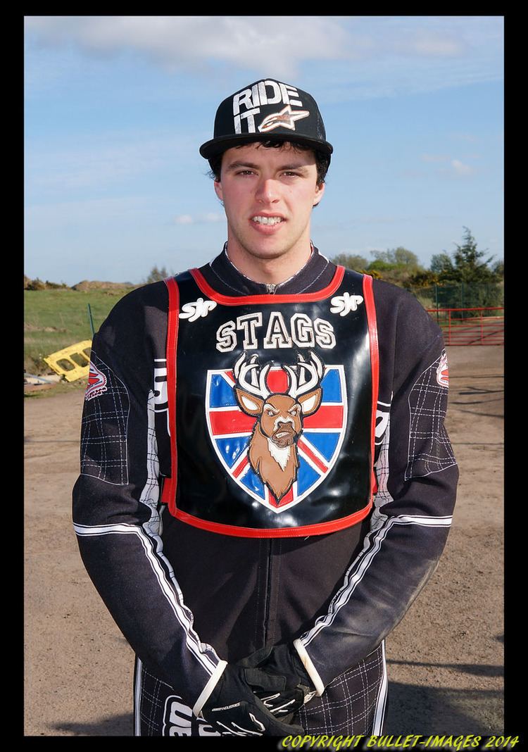 Sam Chapman (speedway rider) Sam Chapman signs for Stags Scunthorpe Speedway