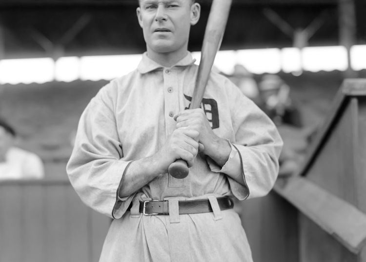 Sam Crawford Lot Detail 1912 Wahoo Sam Crawford Detroit Tigers