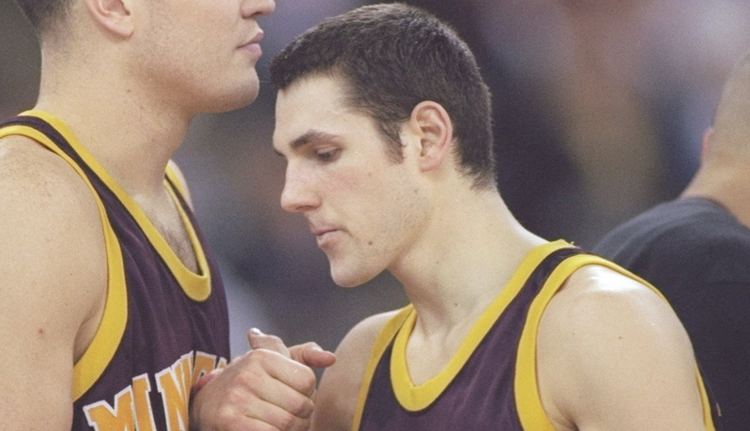 Sam Jacobson Fmr Gopher Star Jacobson Charged With Felonies For Home Sale WCCO