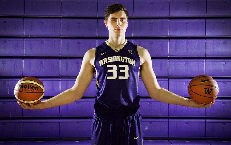 Sam Timmins UW big man Sam Timmins looks to make his case for significant role