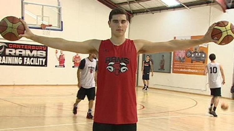 Sam Timmins Former Otago lock39s son off to top US college basketball
