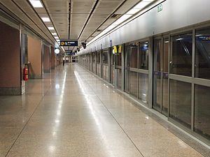 Sam Yan MRT Station httpsuploadwikimediaorgwikipediacommonsthu