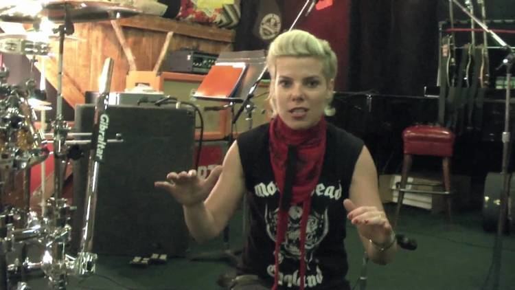 Samantha Maloney Samantha Maloney Shows off her New Drum Rack YouTube