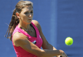 Samantha Murray (tennis) British women progress in AEGON GB ProSeries Wrexham