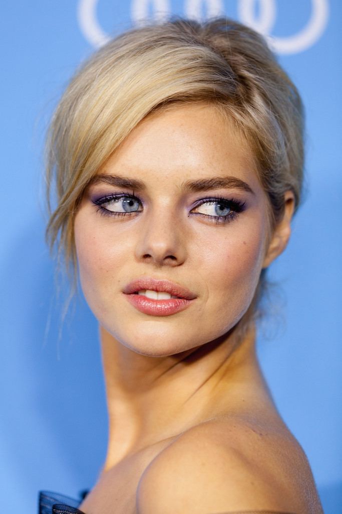 Samara Weaving Samara Weaving Style Fashion amp Looks StyleBistro