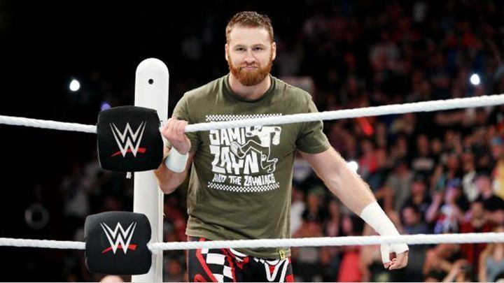 Sami Zayn WWE Raw39 Sami Zayn Dean Ambrose Shine at the Show of the