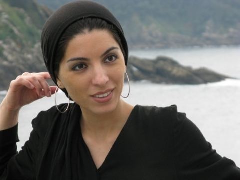 Samira Makhmalbaf wwwmakhmalbafcomsitesmakhmalbaffilesstylesl