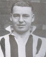 Sammy Jones (footballer)