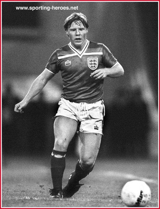 Sammy Lee (footballer) Sammy Lee English Caps 198284 England