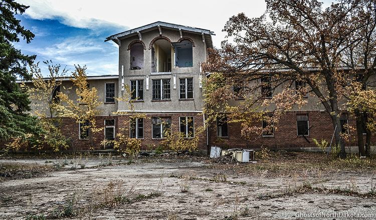 San Haven, North Dakota Haunting and Abandoned San Haven Sanatorium