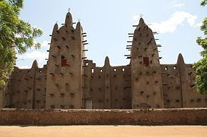 San, Mali httpsuploadwikimediaorgwikipediacommonsthu