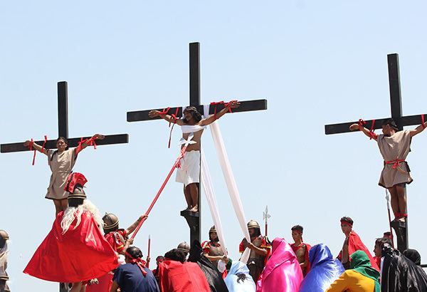 San Pedro Cutud IN PHOTOS Crucifixion rites in Cutud Pampanga Headlines News
