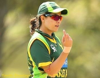 Sana Mir Pakistani Cricketer Sana Mir Biography Wickets Records Ranking