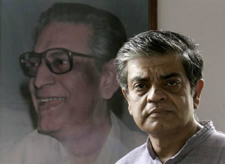 Sandip Ray INTERVIEW Satyajit Ray39s son to turn novels into film