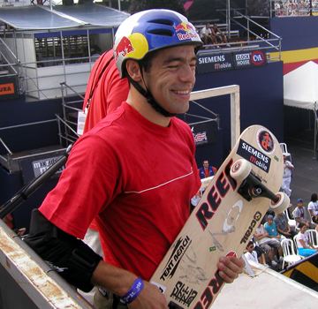 Sandro Dias Sandro Dias of Brazil Fan Site for Pro Skateboarder