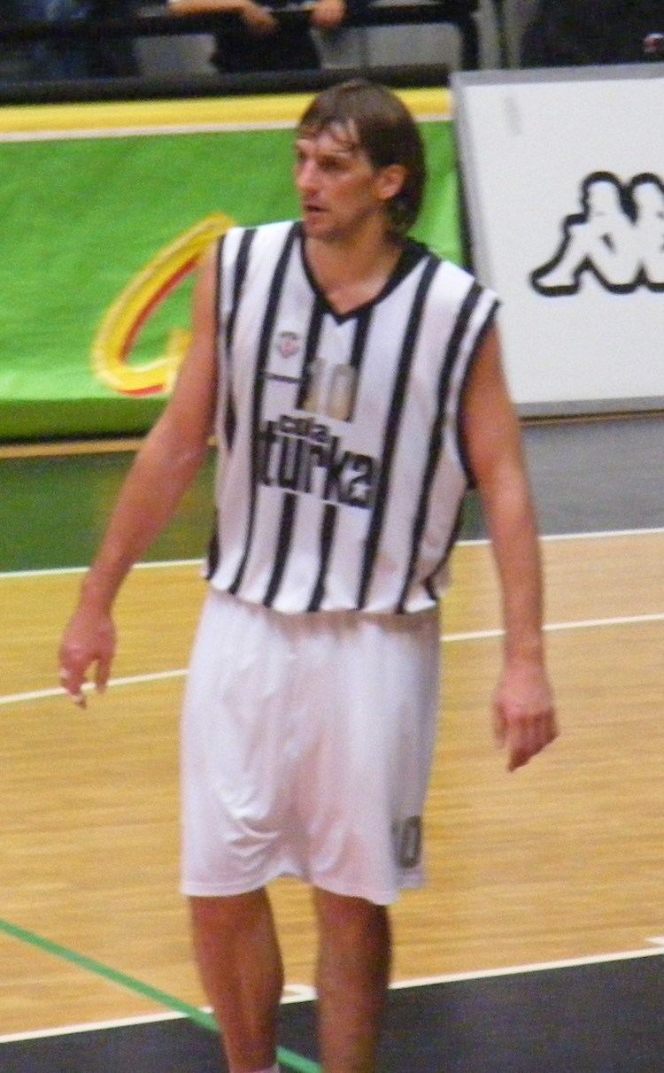Sandro Nicević httpsuploadwikimediaorgwikipediaen220San