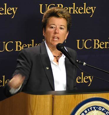 Sandy Barbour UC Berkeley announces new athletic director Notre Dame39s