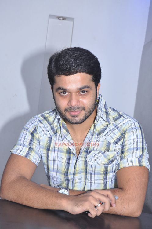 tamil serial actor sanjeev salary