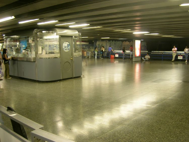 Santa Lucía metro station