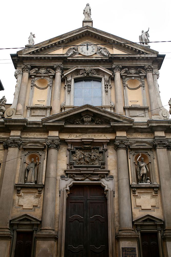 Santa Maria alla Porta, Milan
