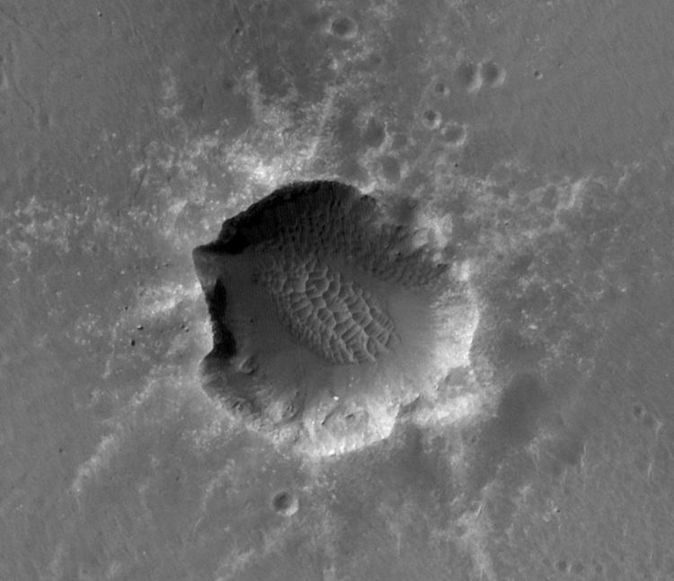Santa Maria (crater)