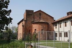 Santa Maria la Rossa, Milan httpsuploadwikimediaorgwikipediacommonsthu