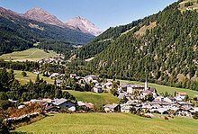 Santa Maria Val Müstair httpsuploadwikimediaorgwikipediacommonsthu