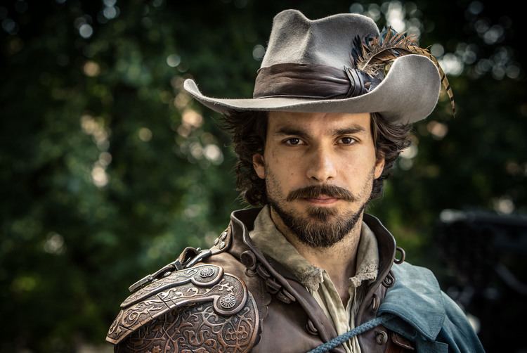 Santiago Cabrera The Musketeers Interview Tom Burke Santiago Cabrera and