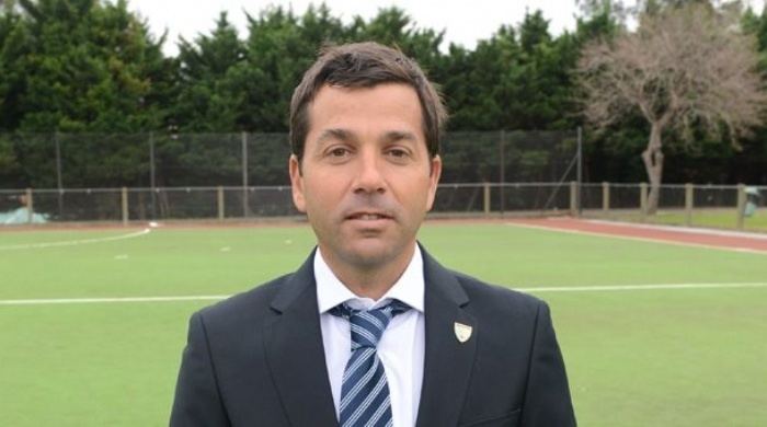 Santiago Capurro Santiago Capurro fue presentado como nuevo entrenador de