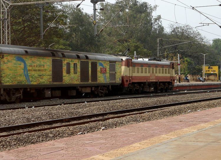Santragachi Chennai Central AC Express