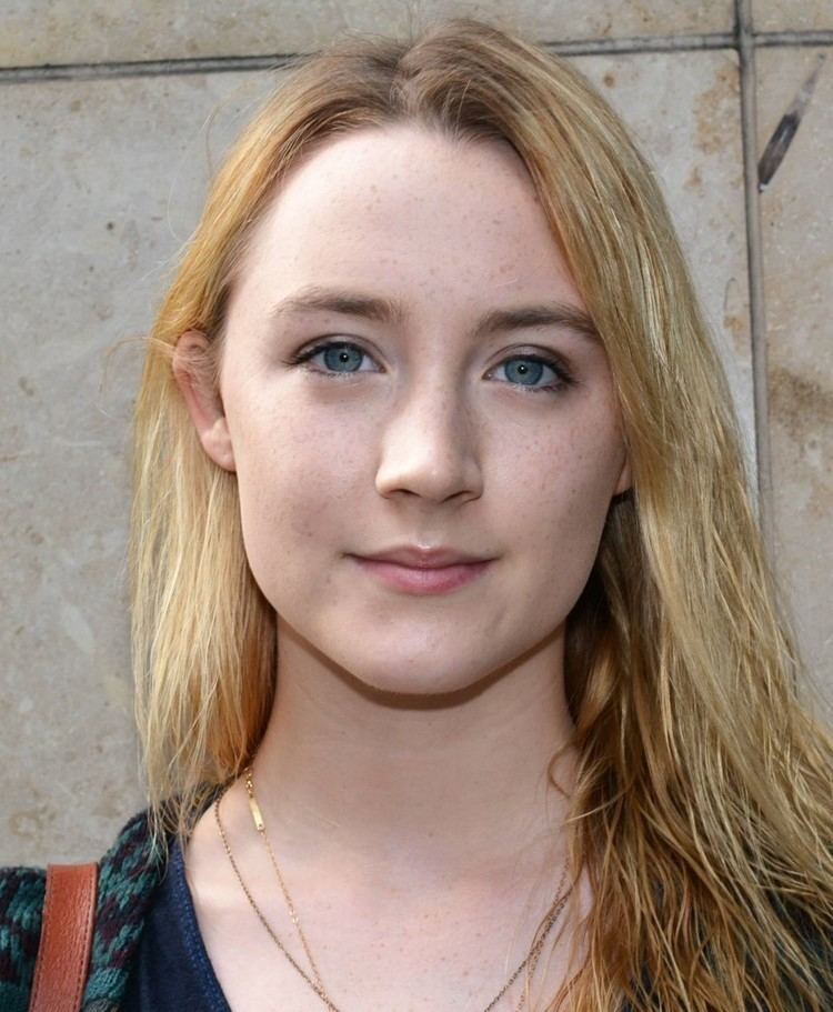 Saoirse Ronan vipmagazineiewpcontentuploads201509952246s