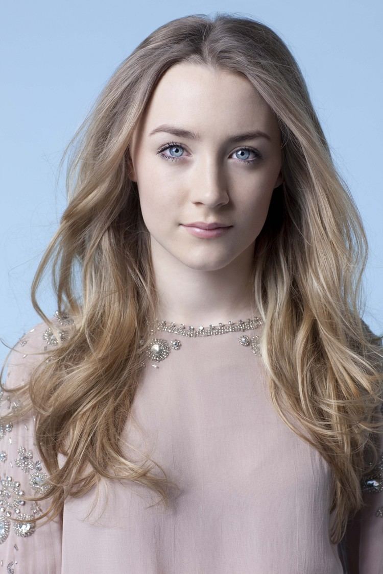 Saoirse Ronan Saoirse Ronan Health Fitness Height Weight Bust Waist