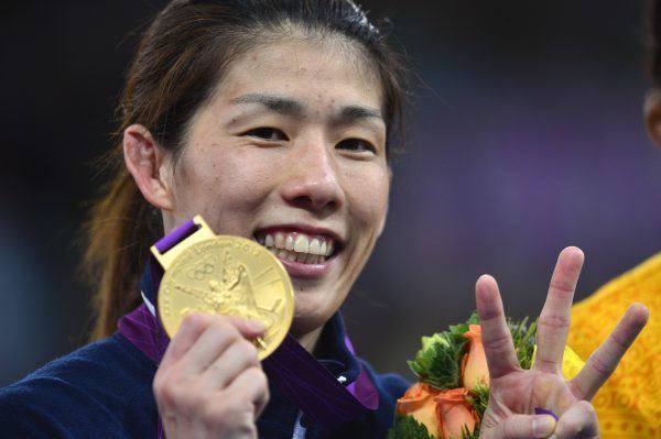 Saori Yoshida Japanese Women Wrestlers Conquer 2012 Olympics Wombat Sports